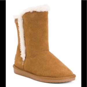 Minnetonka Women’s Suede Faux Fur Booties